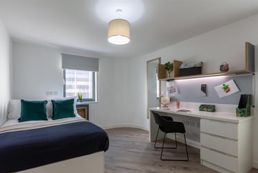 1 bed studio, Newport Road, City Centre, Cardiff, CF240AN - Image 1